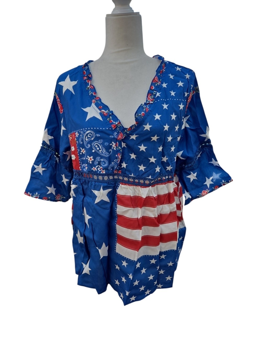 Cherry Betty American 4th Of July Patriotic Vneck Red White Blue L
